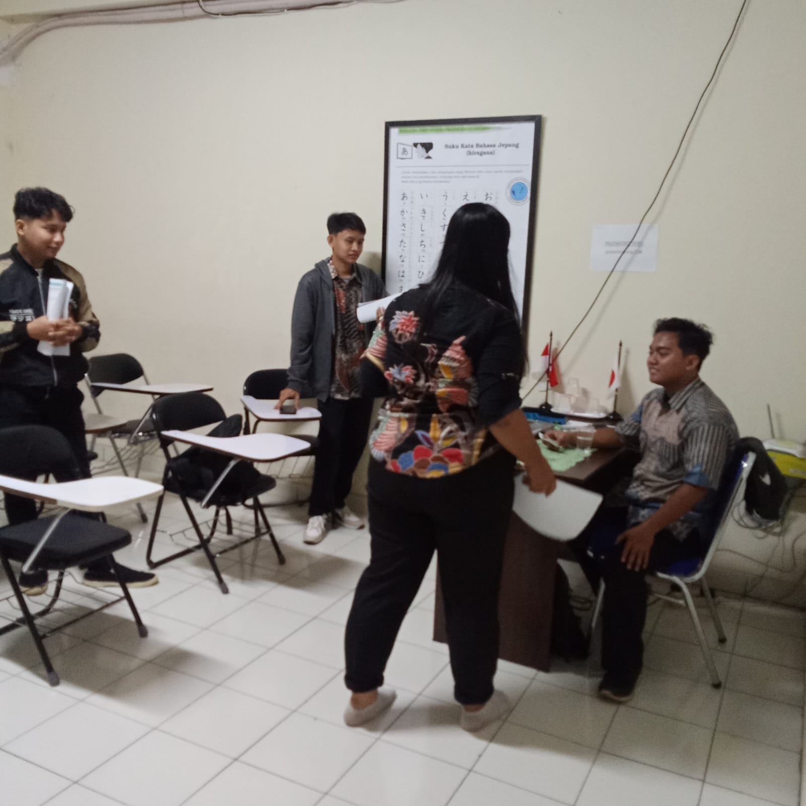 Instruktur Bahasa Jepang